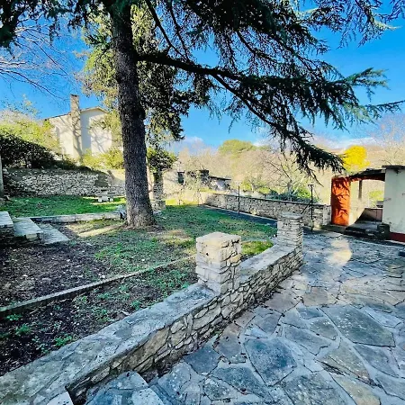 Holiday home Le Cocon De Ventabren Nimes