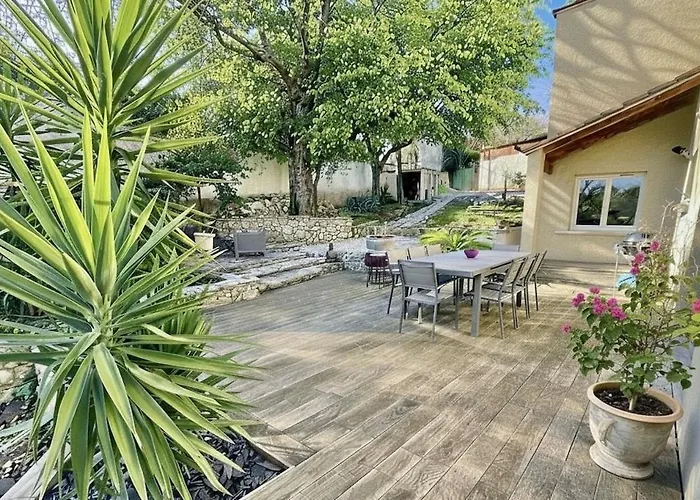 Le Cocon De Ventabren Holiday home